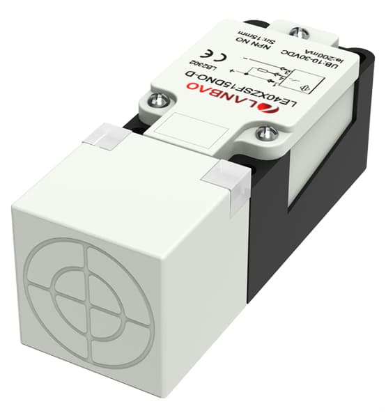 Индуктивный датчик Lanbao LE40XZSN40DPRY-E2