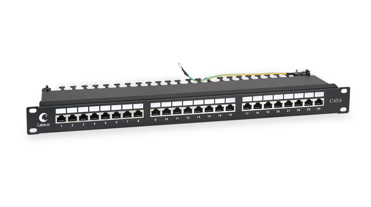 Патч-панель IDC 19' (1U), 24 порта RJ-45, категория 6, полностью экранированная, с задним кабельным организатором