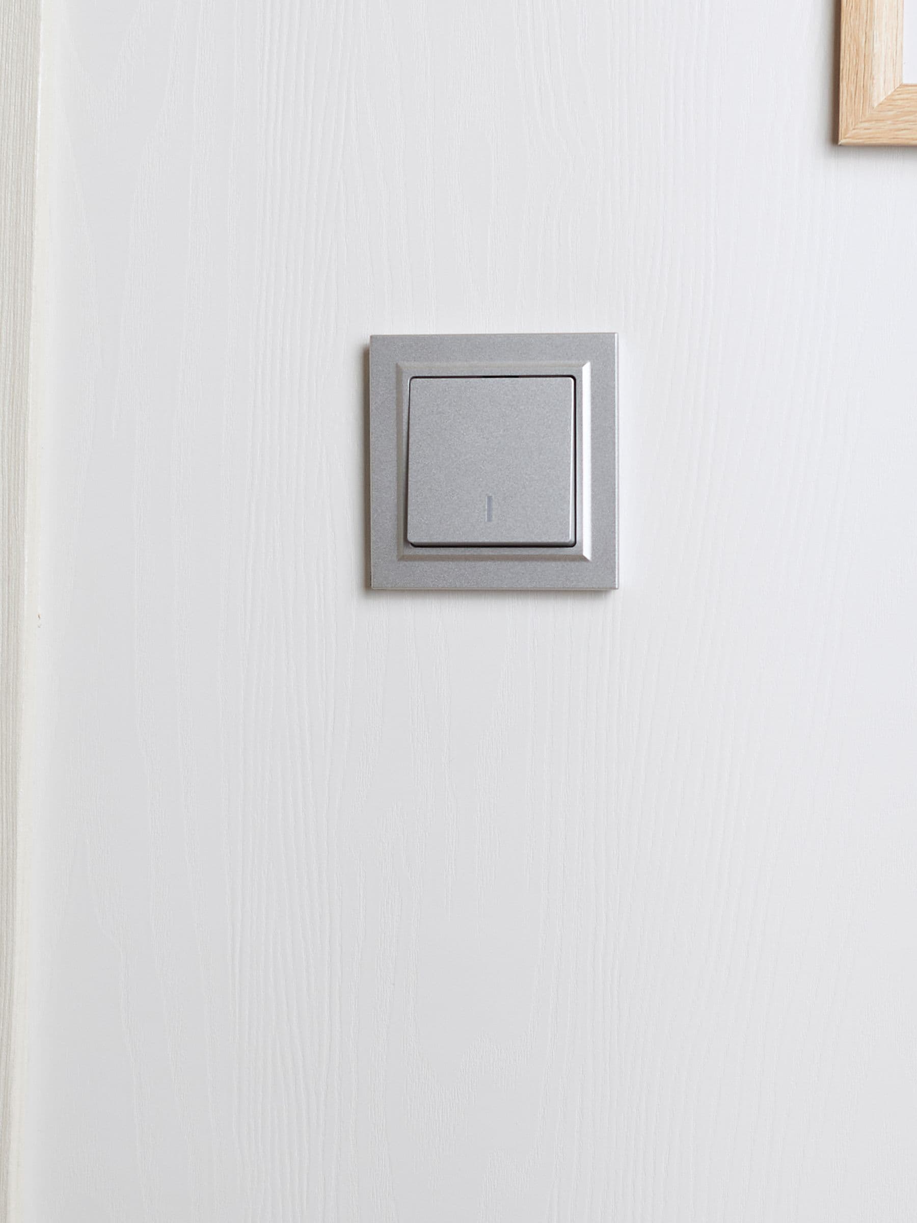 BRITE Рамка 1-местная IP44 РУ-1-БрА-44 алюминий