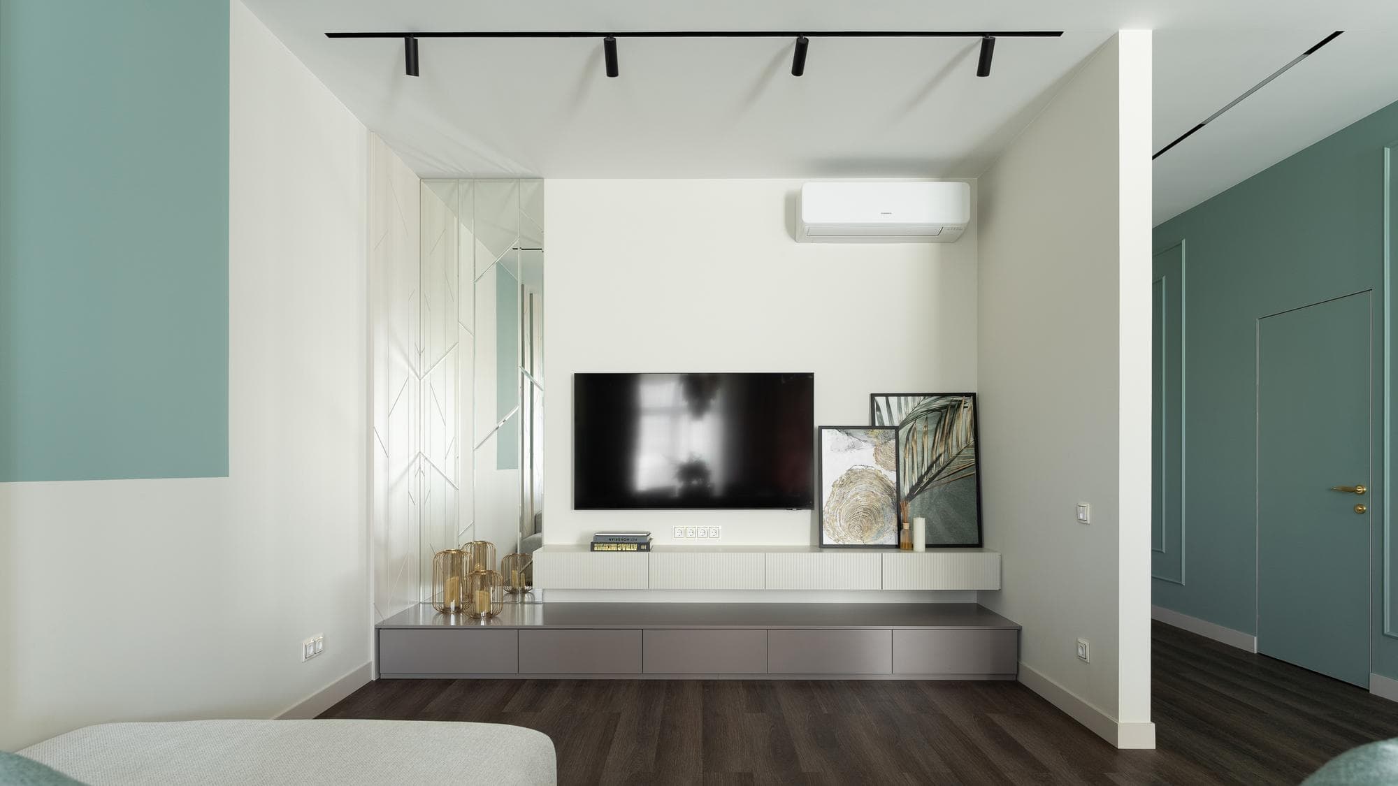 Светильник трековый Basis Exility 3000K 24Вт 120 град