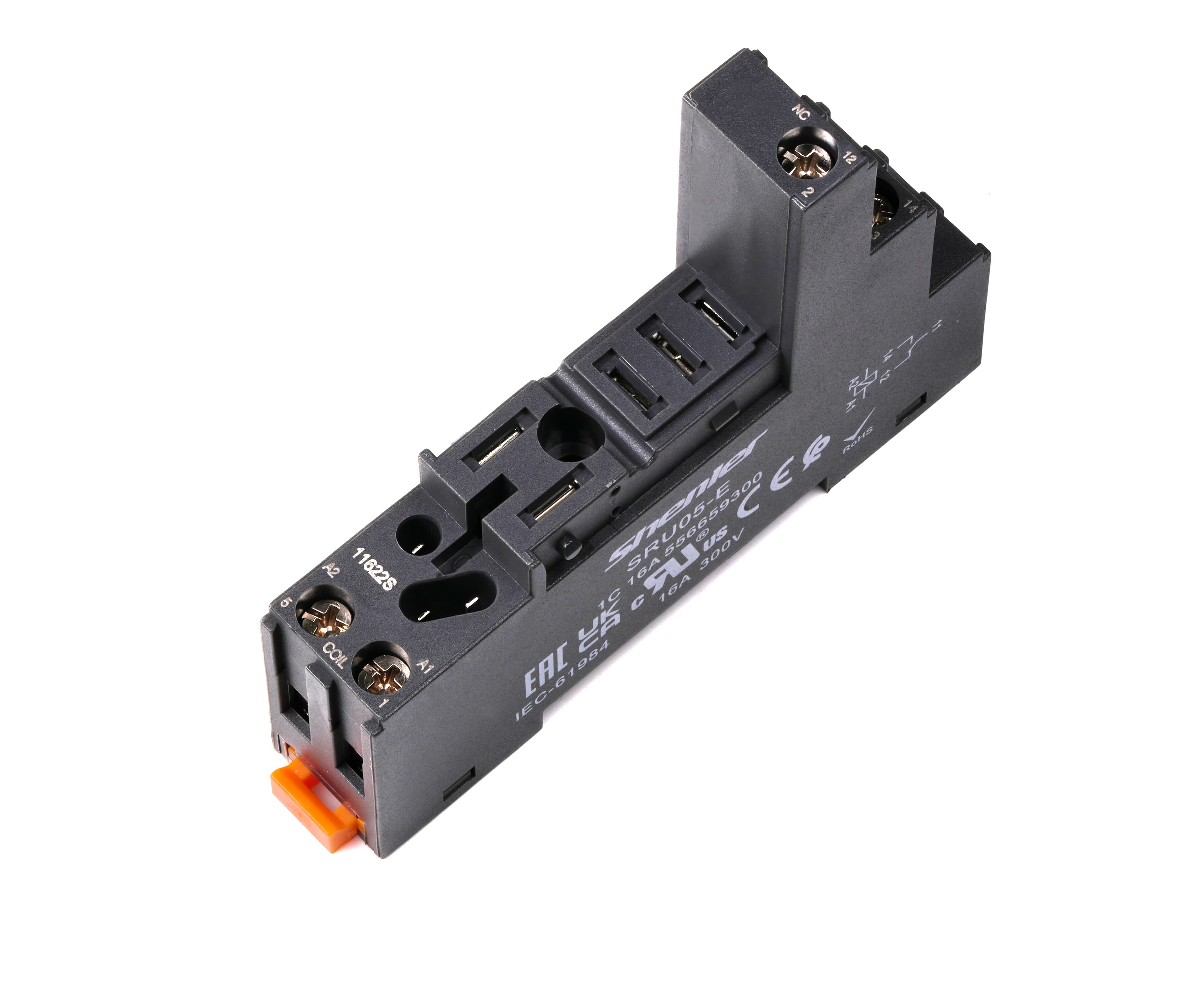 Цоколь, 16A300V, винтовой зажим, черный