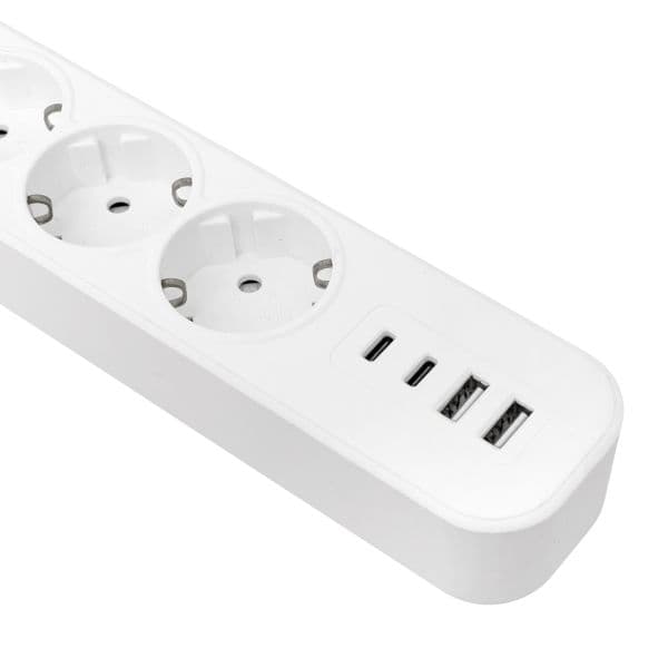 Удлинитель LUX 5 гнезд 2USB 2,4А+2type-C 3 метра 1,5мм2