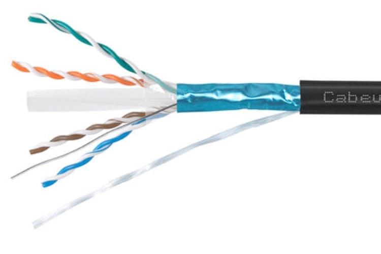 Витая пара экранированная FTP (F/UTP), категория 6, 4 пары (23 AWG), одножильный, для внутренней и внешней прокладки, LSZH-UV, (50 м)
