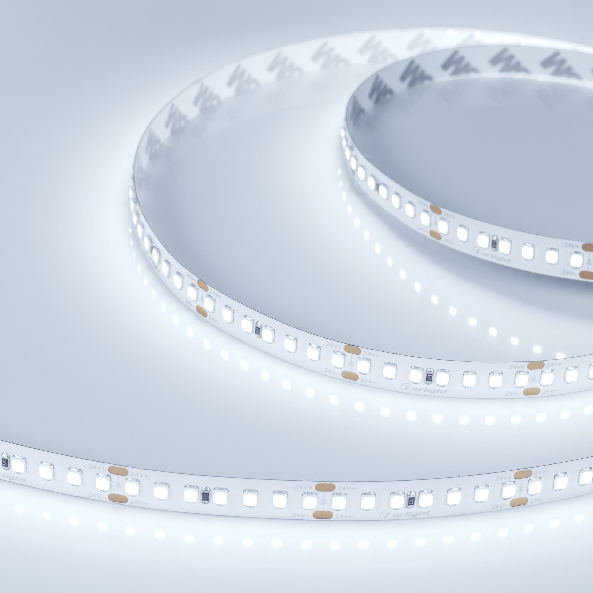 Лента светодиодная 17 Вт/м 24В IP20 8000K 168LED/м RT-A168-10mm SMD 2835 5 м