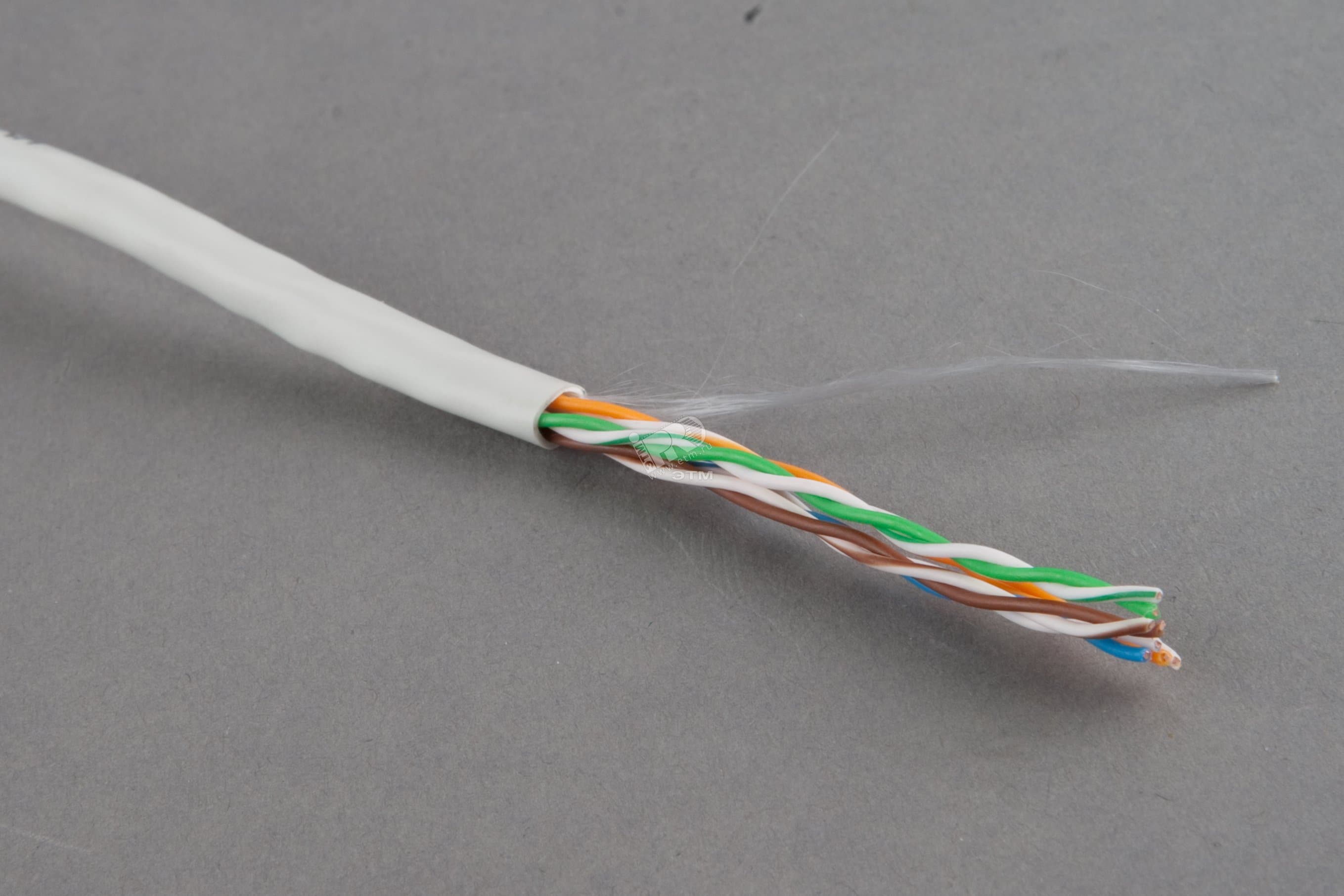 Витая пара U/UTP кат 5e 4 пары 24 AWG серый PVC 305м