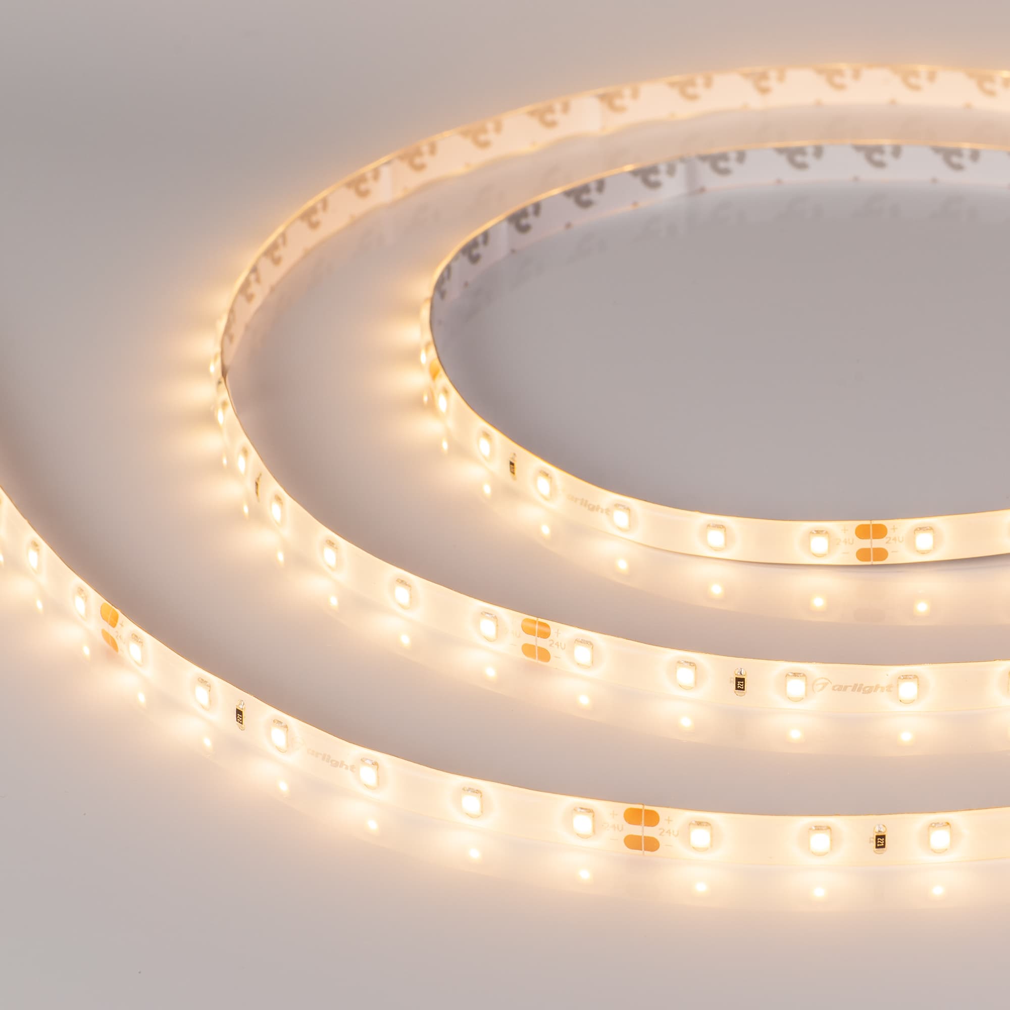 Лента светодиодная 7,2 Вт/м 24В IP65 3000K 60LED/м RT/RTW-A60-8mm SMD 2835 5 м