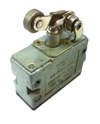 Микровыключатель МП 2306 У2 исполнение 03, IP54, рычаг, торцевой, винт