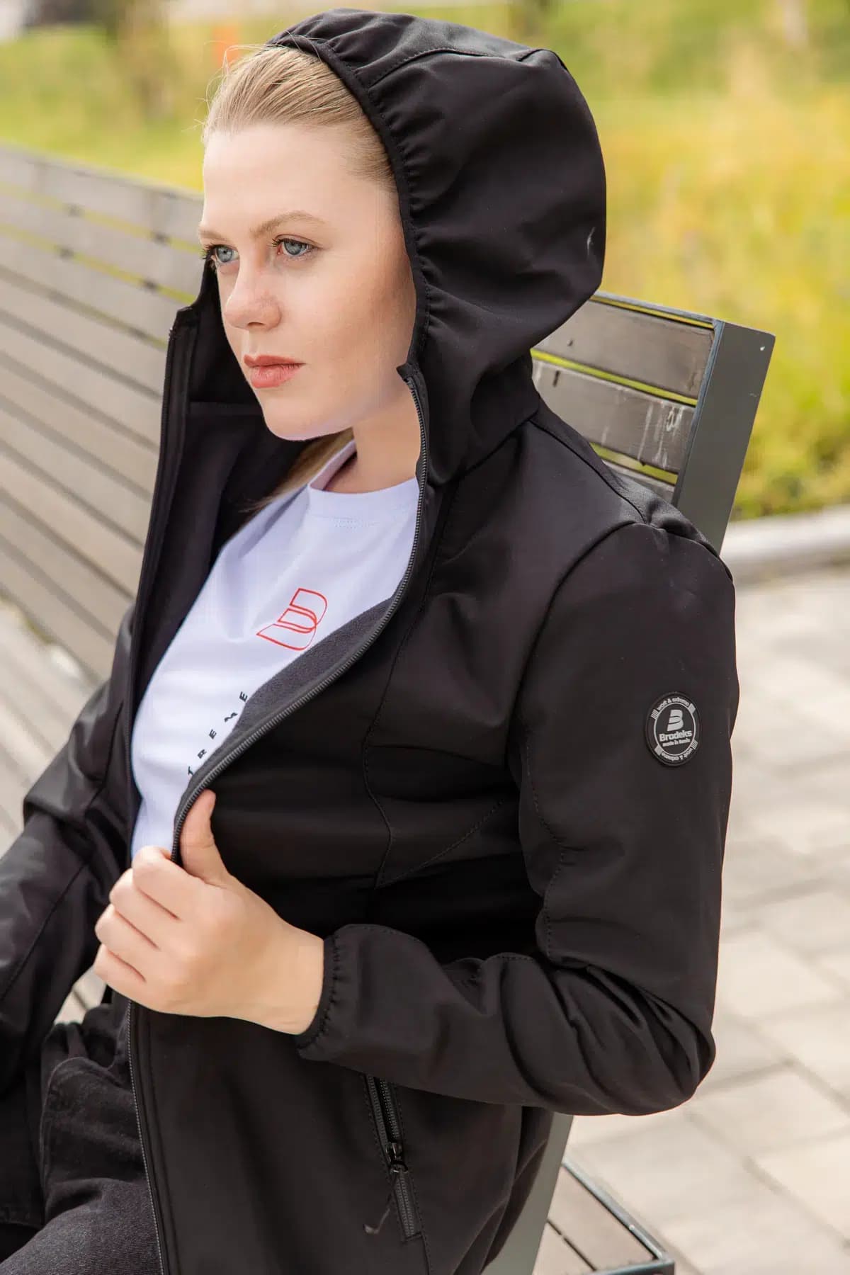 Женская куртка софтшелл Brodeks KS248, черный(S)