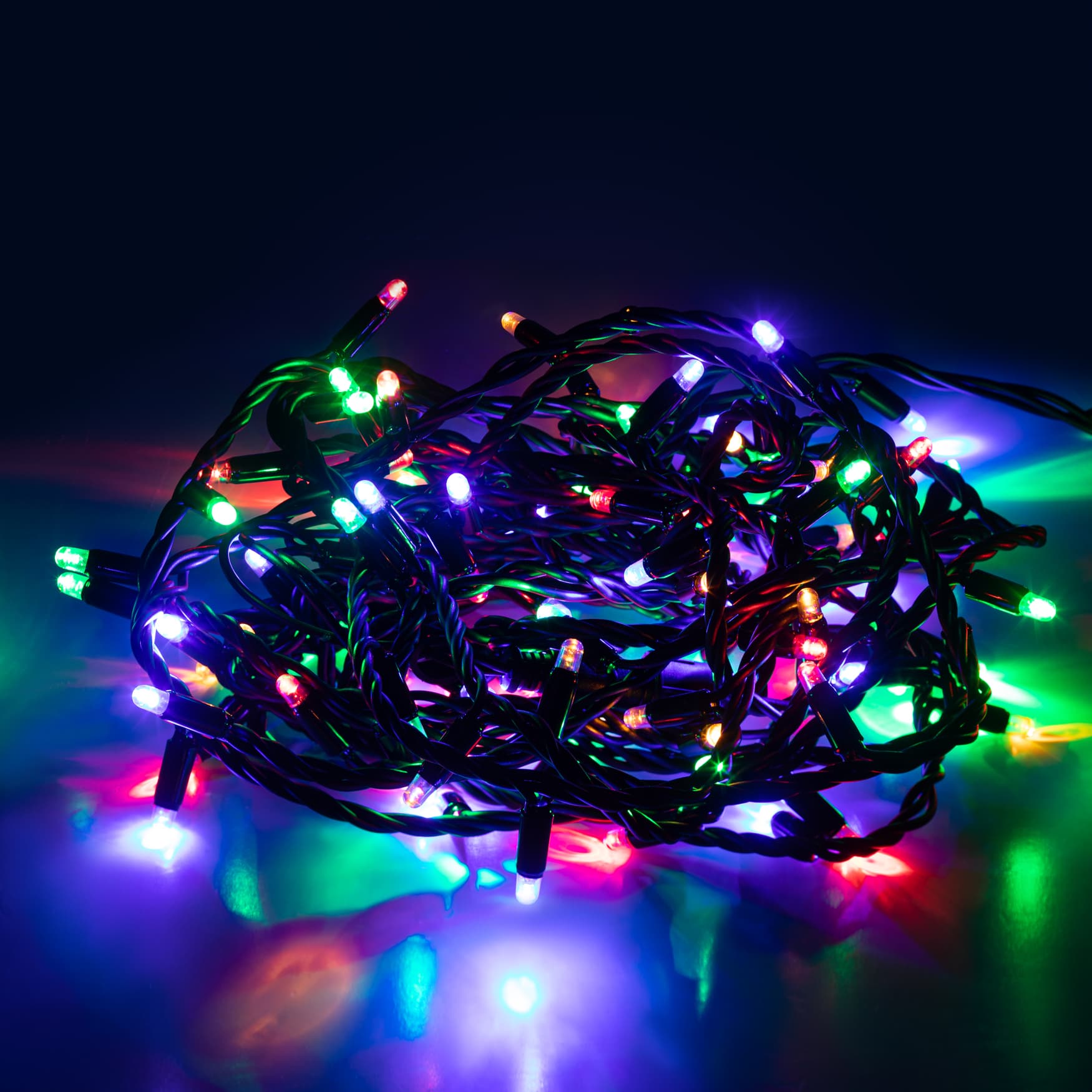 Гирлянда нить светодиодная новогодняя черный ПВХ 10 м мультиколор 100 LED, IP65 ERAPS-PM10