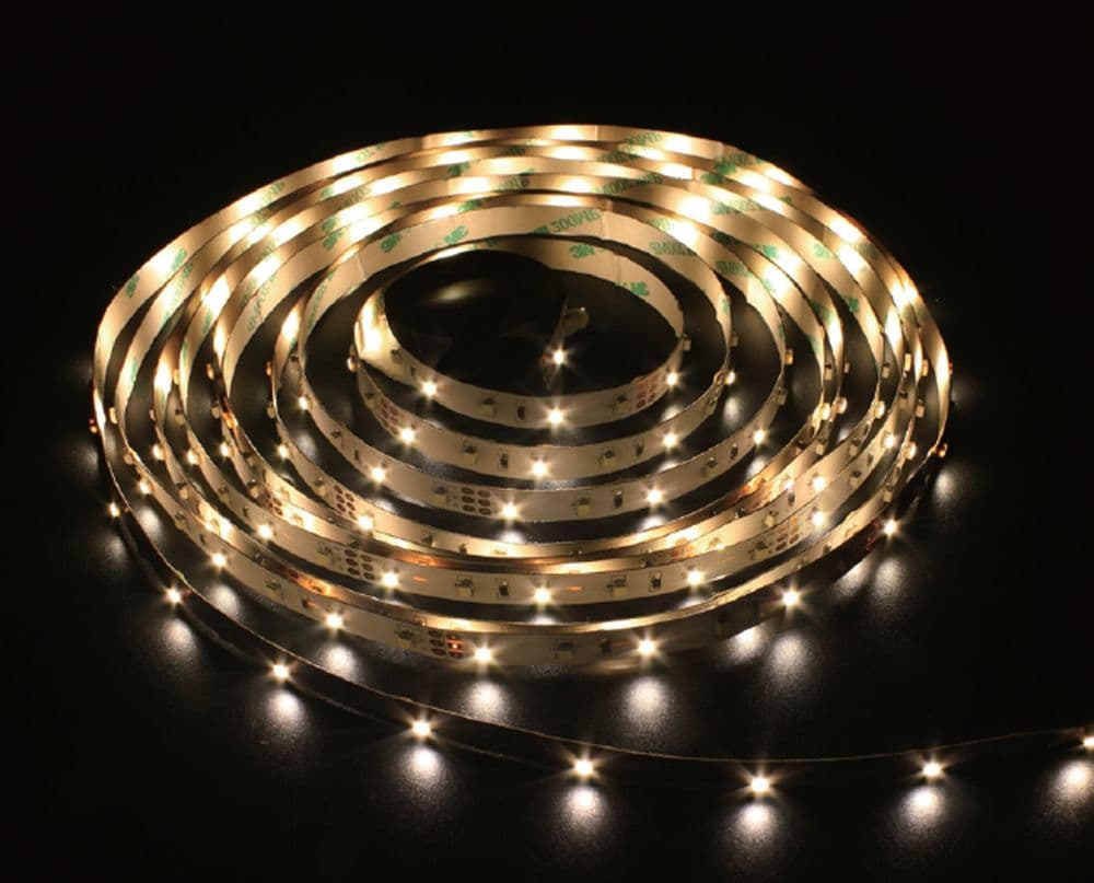 Лента светодиодная 9.6Вт/м 12В 3000К IP65 120LED/м LS613