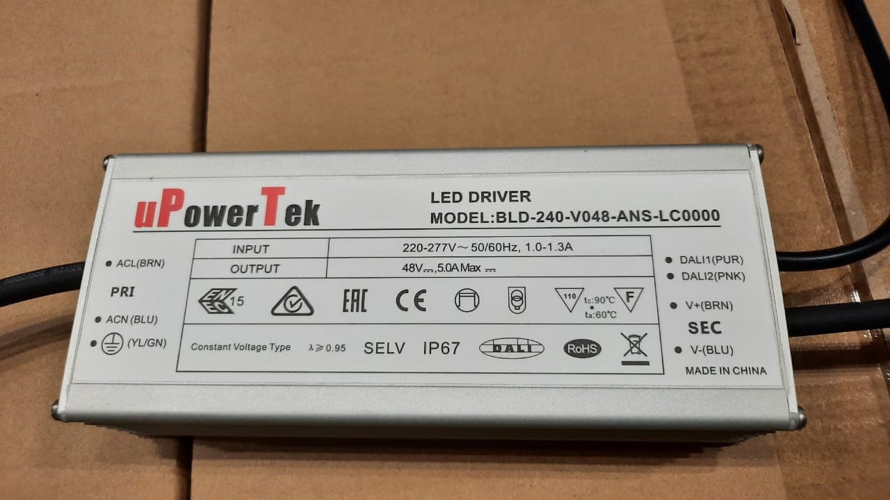 Источник питания BLD-240-V048-ANS-LC0000