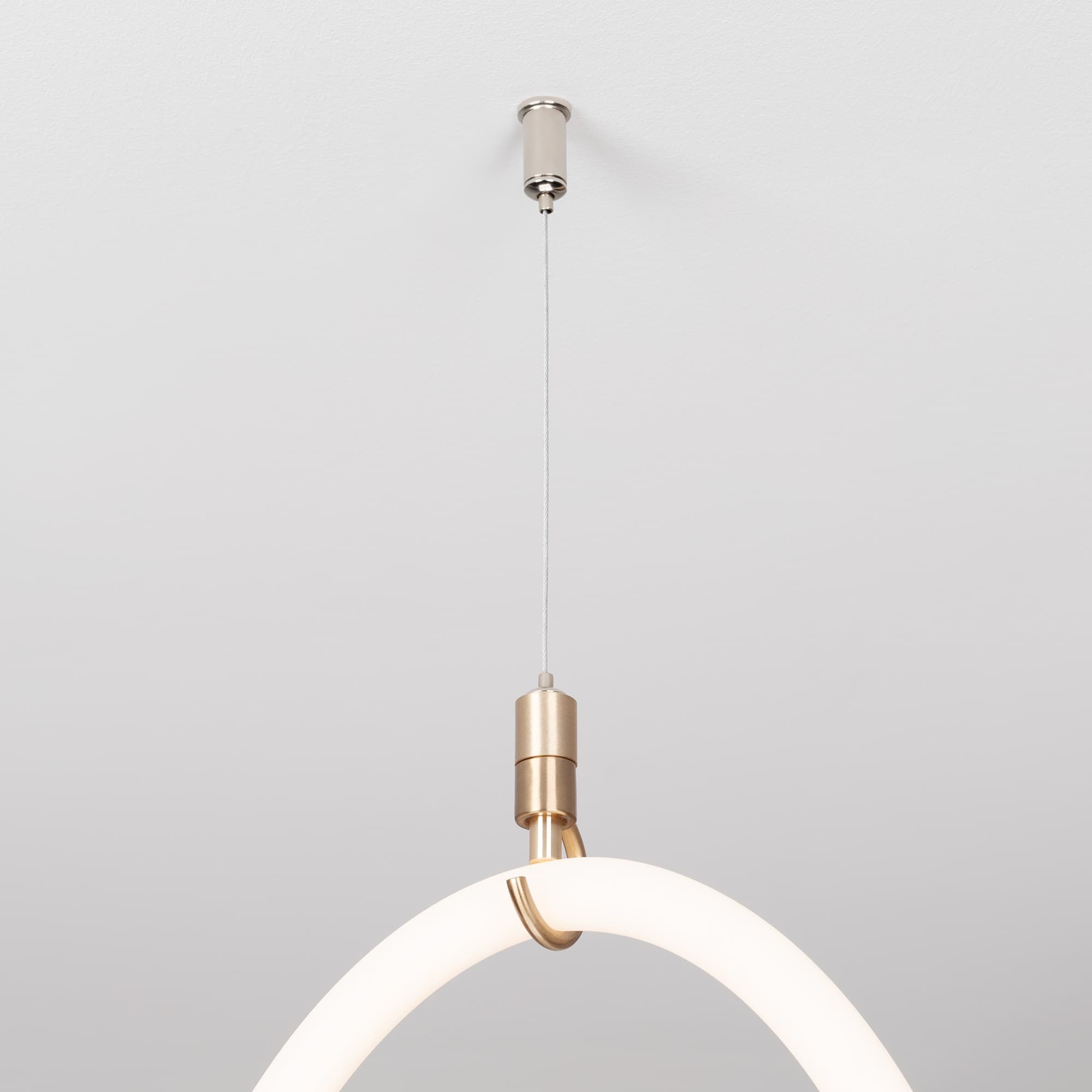 Держатель ARL-MOONLIGHT-R13-CLIP-TU CLEAR пластик