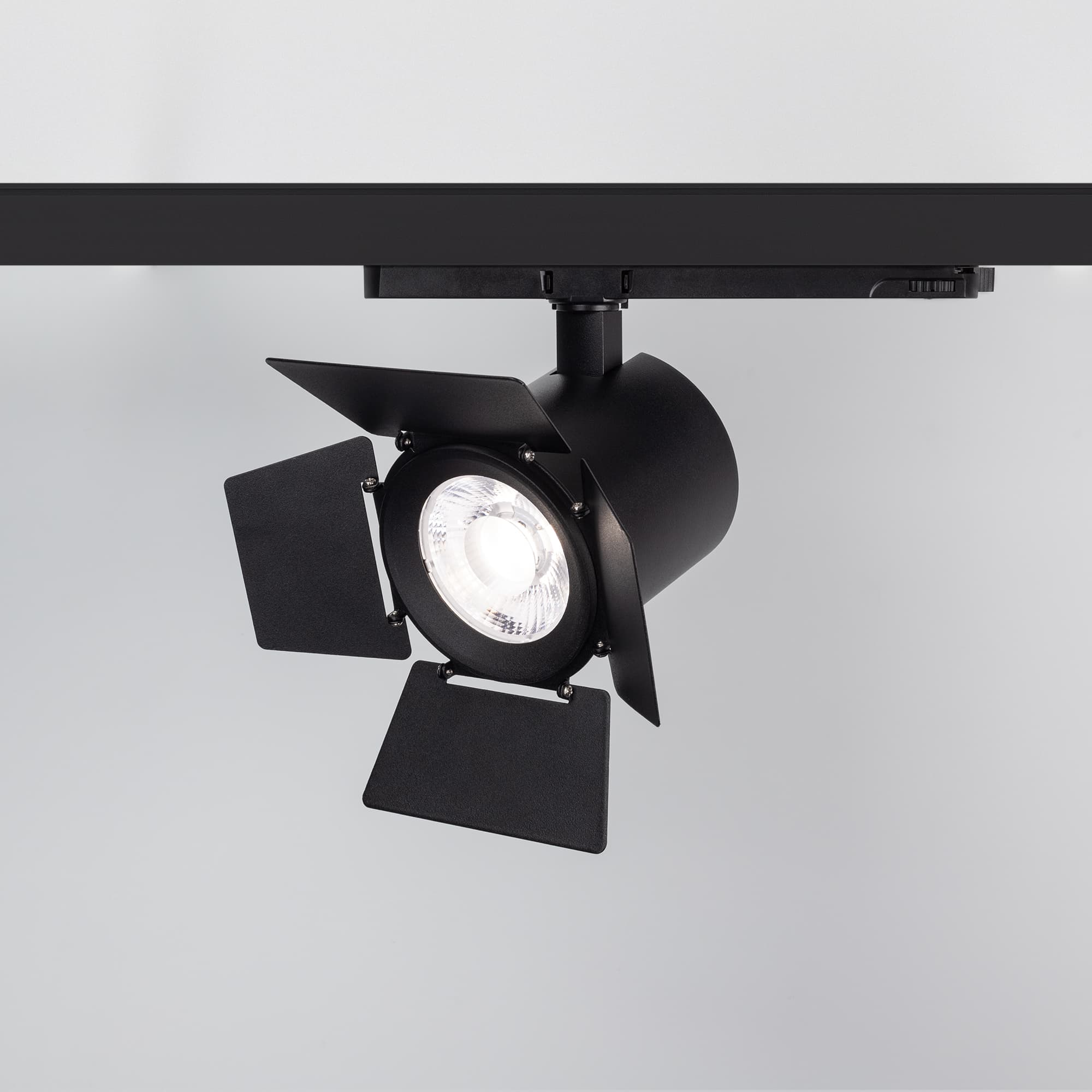 Бленда с посадочным кольцом LGD-NIKA-BDR-R100 (BK) (металл)