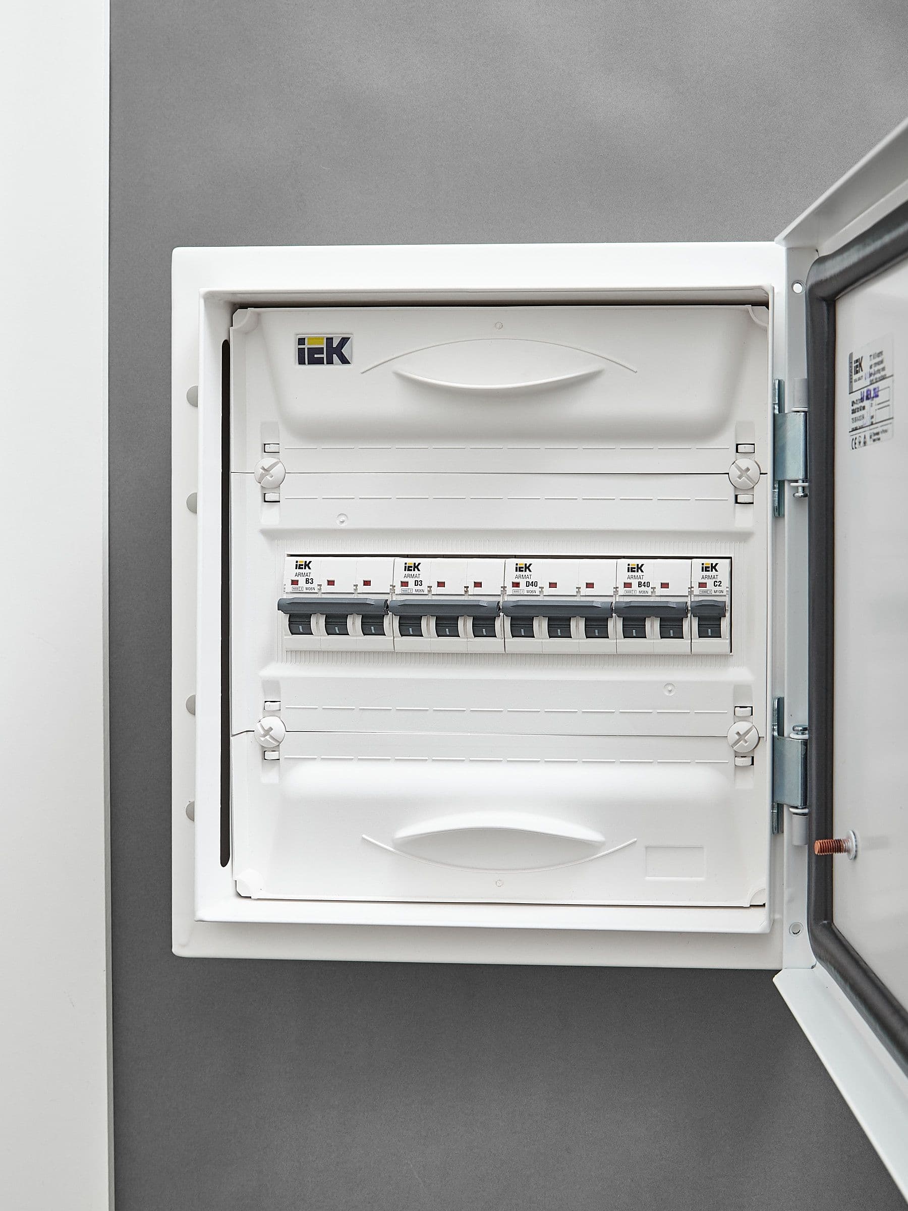 ARMAT Автоматический выключатель M06N 3P D 40А