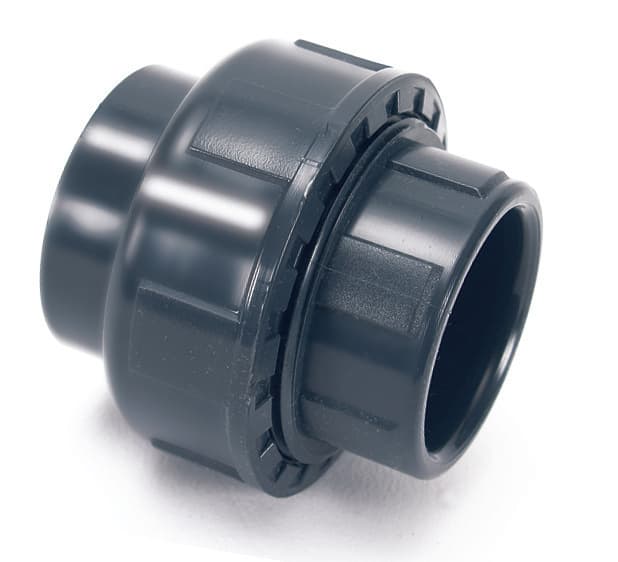 Муфта разборная с FPM прокладкой  90 PVC-U PN16 COMER (Италия)