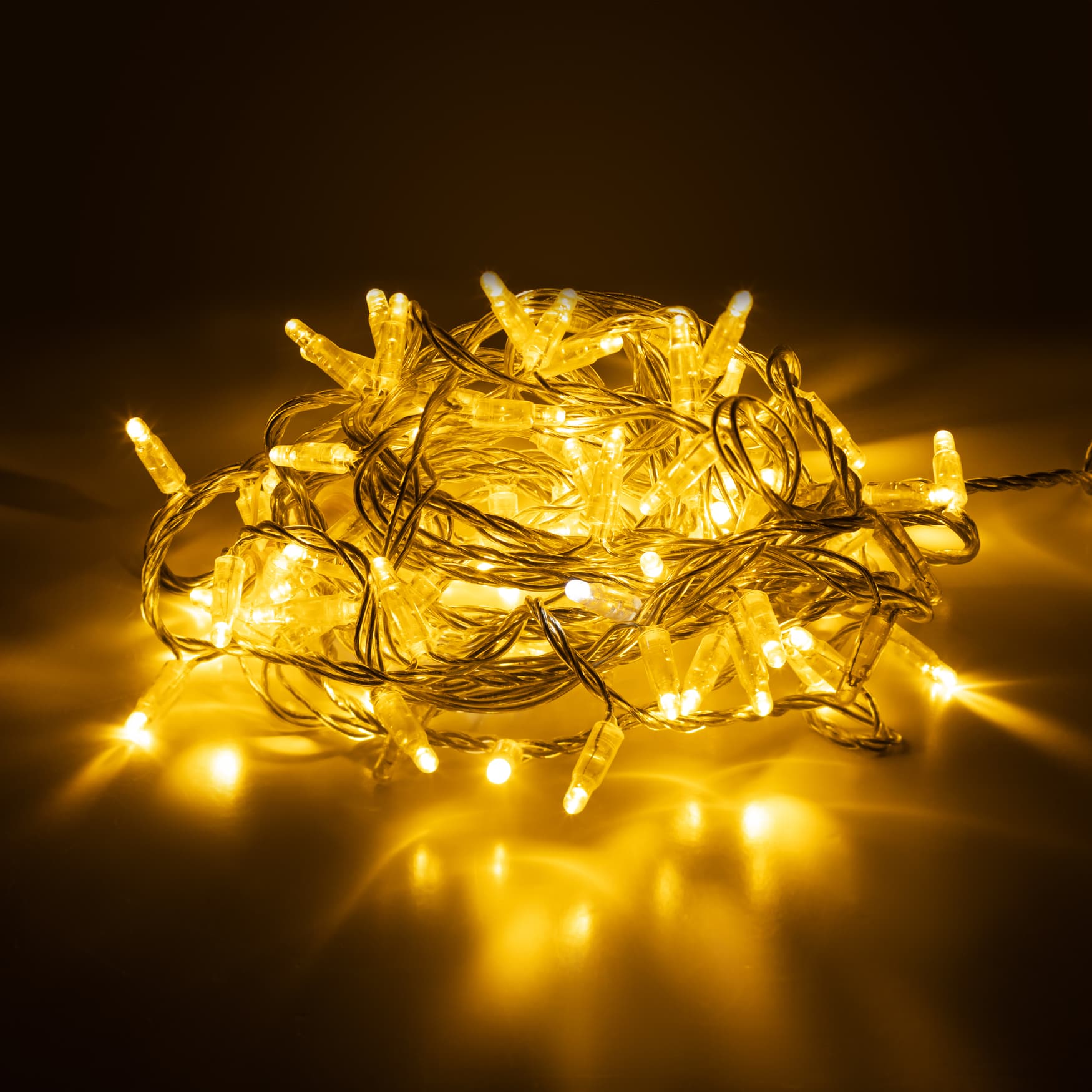 Гирлянда светодиодная новогодняя ERAPS-NP10 нить 10 м теплый свет 100 LED