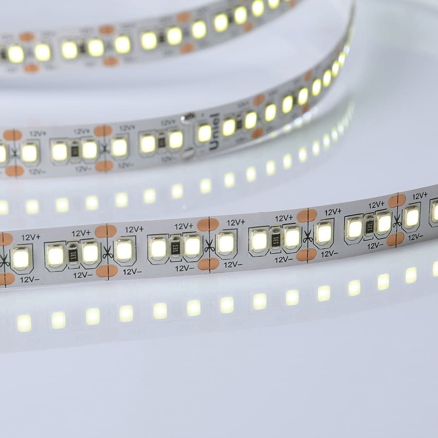 Лента светодиодная гибкая на самоклеящейся основе 17Вт/м 12В 6500K IP20 180LED/м катушка 5м. в герметичной упаковке