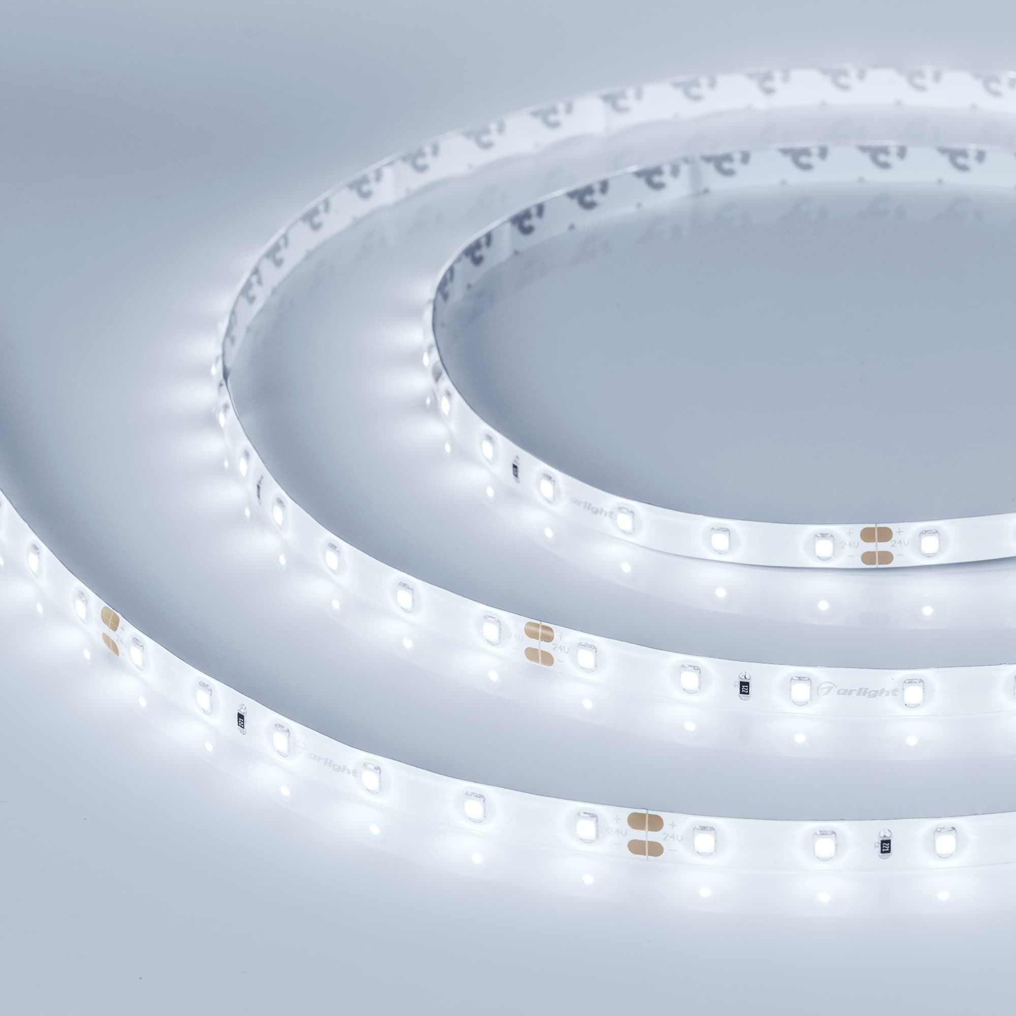 Лента светодиодная 7,2 Вт/м 24В IP65 10000K 60LED/м RT/RTW-A60-8mm SMD 2835 5 м