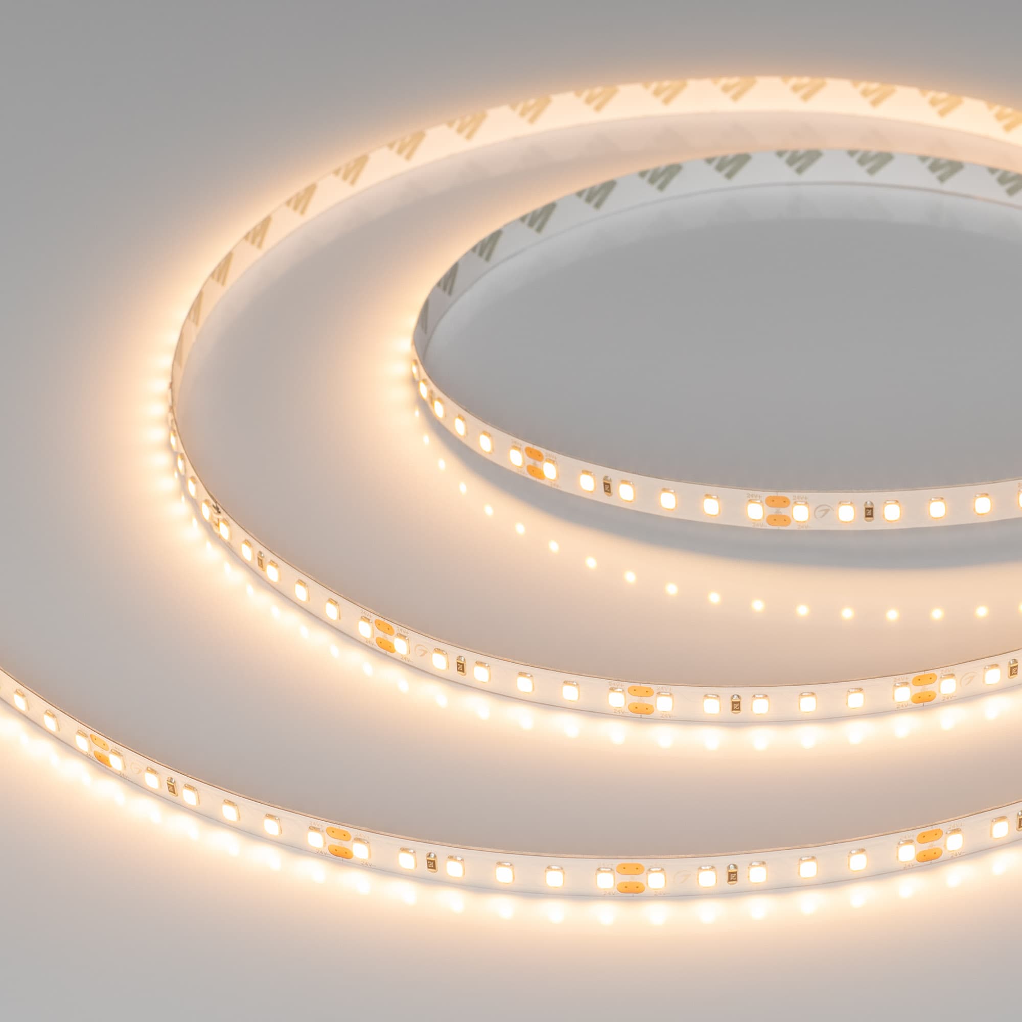 Лента светодиодная 14,4 Вт/м 24В IP20 2700K 120LED/м UL-A120-8mm SMD 2835 5 м