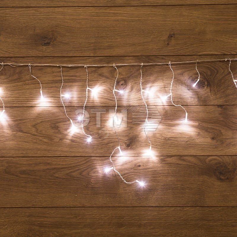 Гирлянда светодиодная Бахрома 3х0,8 м 200 LED белые, прозрачный ПВХ