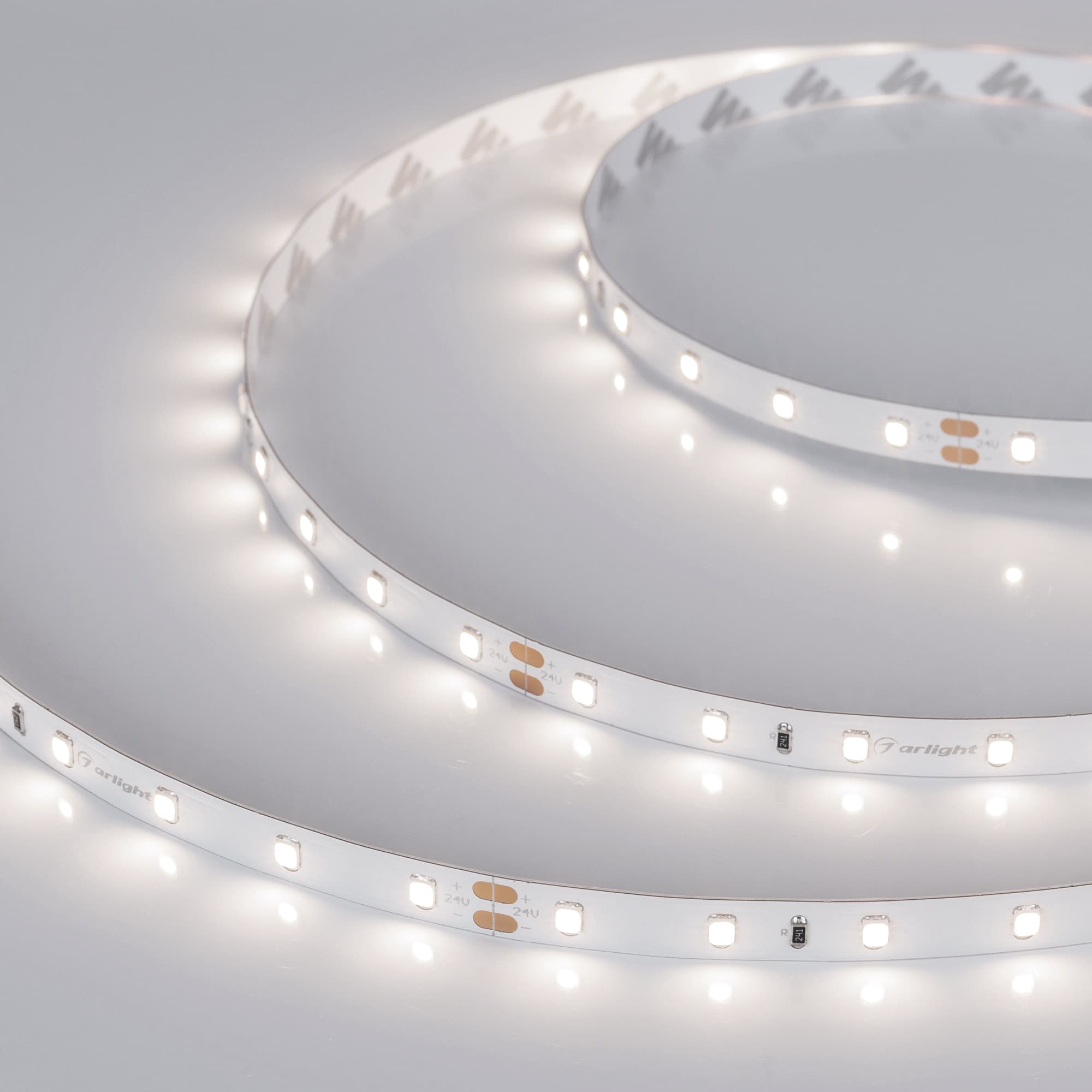 Лента светодиодная 7.2 Вт/м 24В 4000K IP20 60LED/м RT-A60-8mm CRI98 SMD 2835 5 м