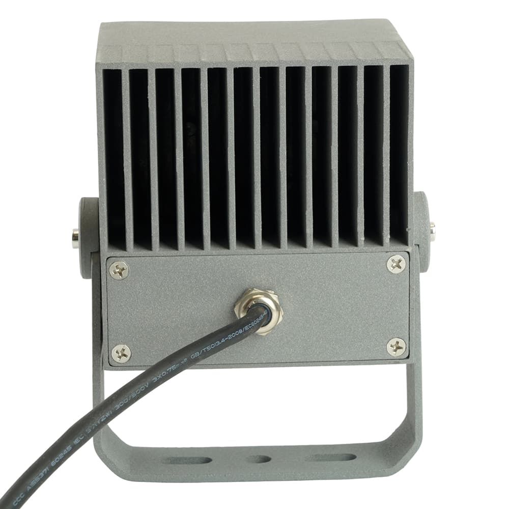 Прожектор светодиодный ДО-25w 2700К IP66