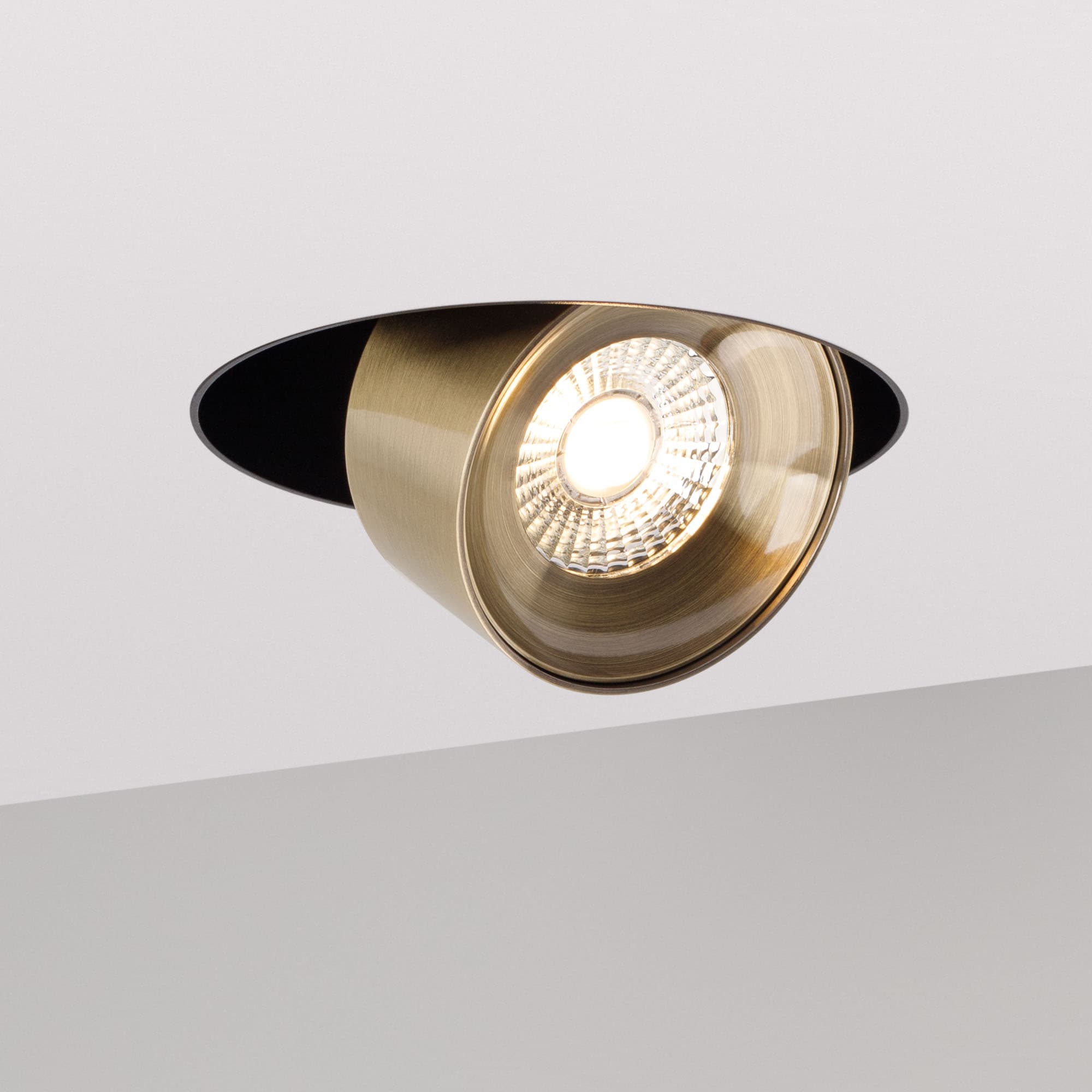 Светильник светодиодный SP-PLURIO-BUILT-TRIMLESS-R160-9W Day4000 (BK-ABRS, 36 deg, 230V) (ARL, IP20 металл, 3 года)