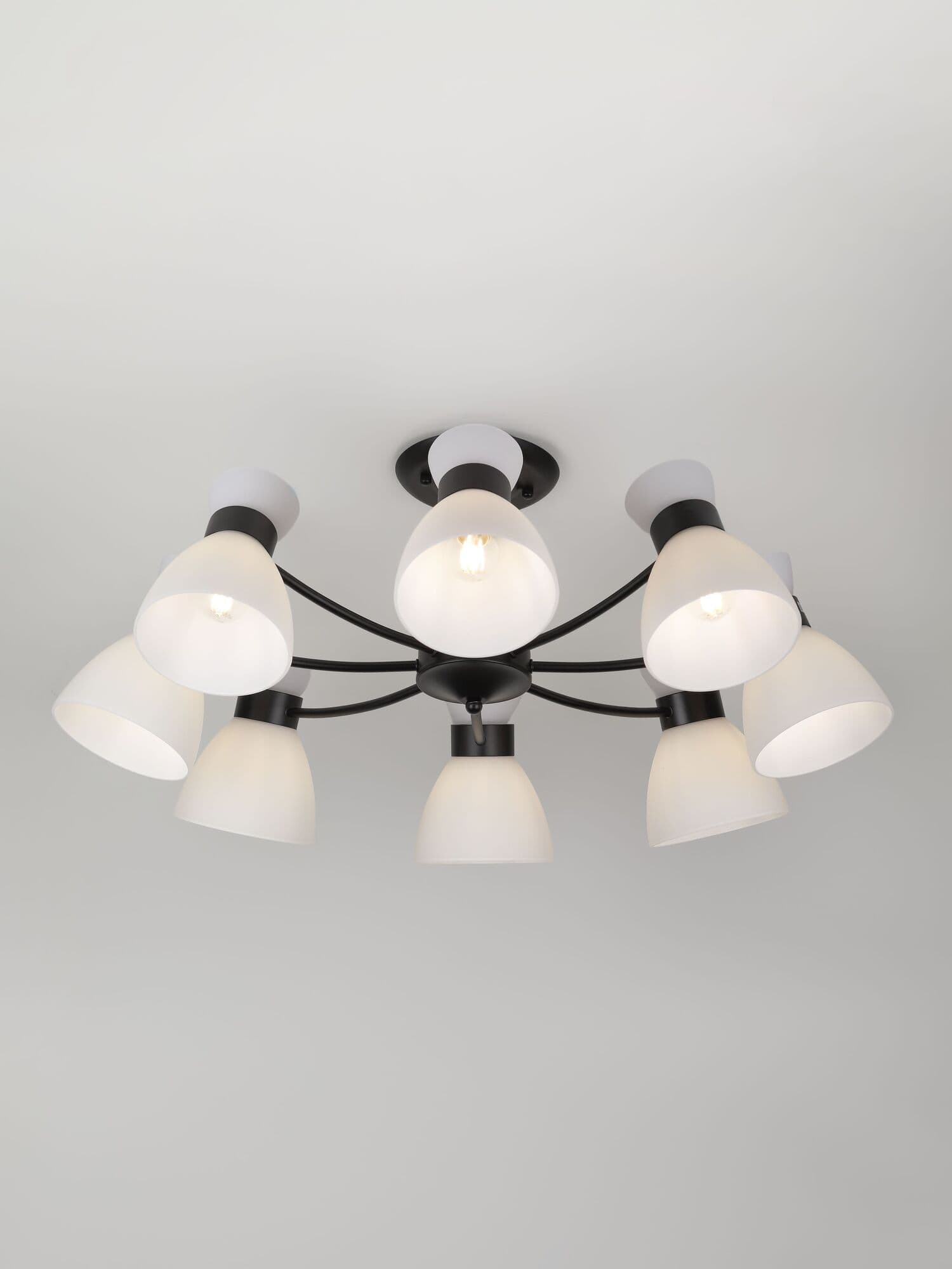 Люстра Aemilia 9185-308 8хЕ27 60 Вт модерн
