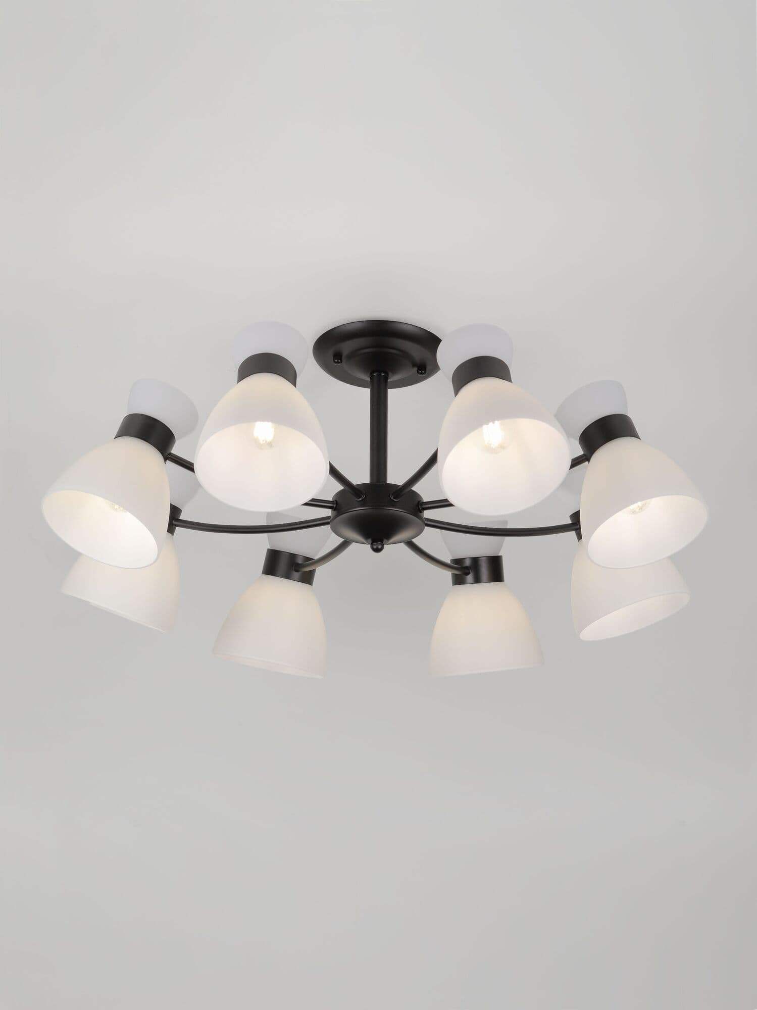 Люстра Aemilia 9185-308 8хЕ27 60 Вт модерн