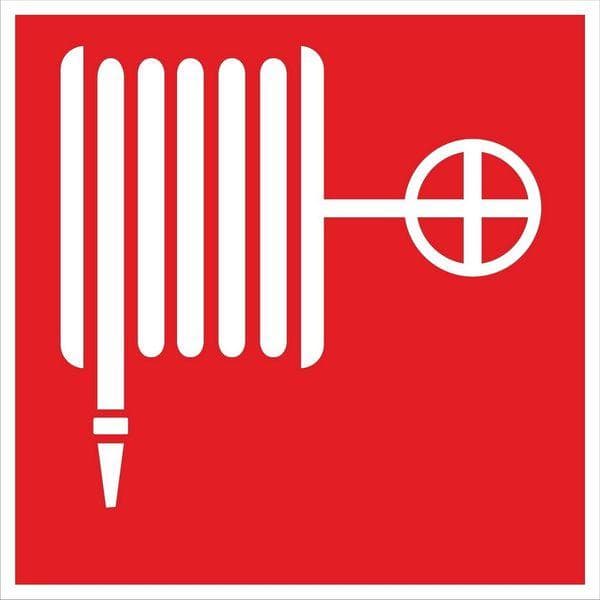 Знак F 02 ''Пожарный кран'' 150х150 мм, пленка самоклеящаяся ГОСТ Р 12.4.026-2001