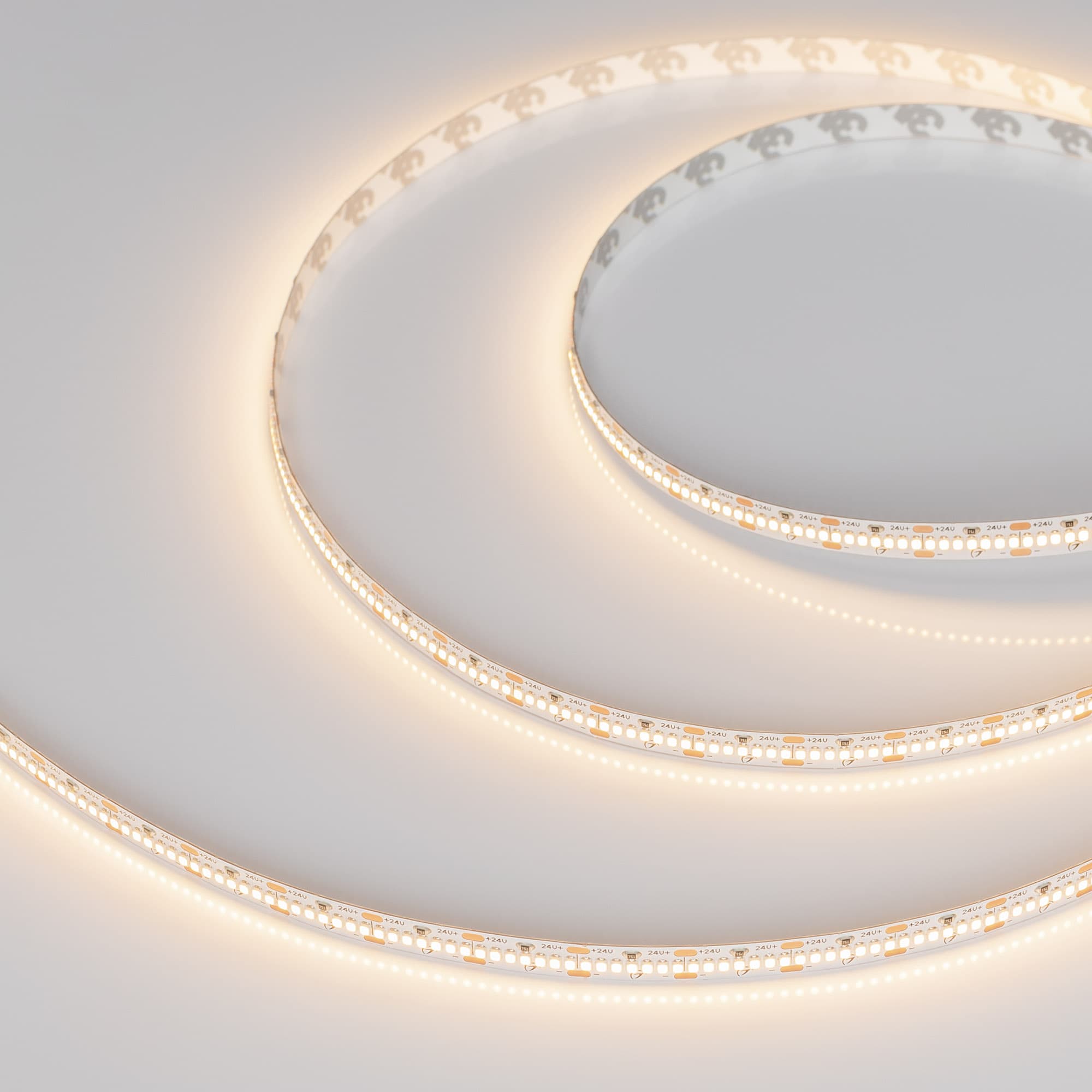 Лента светодиодная 9,6 Вт/м 24В IP20 3000K 420LED/м MICROLED-M420-8mm SMD 2216 5 м