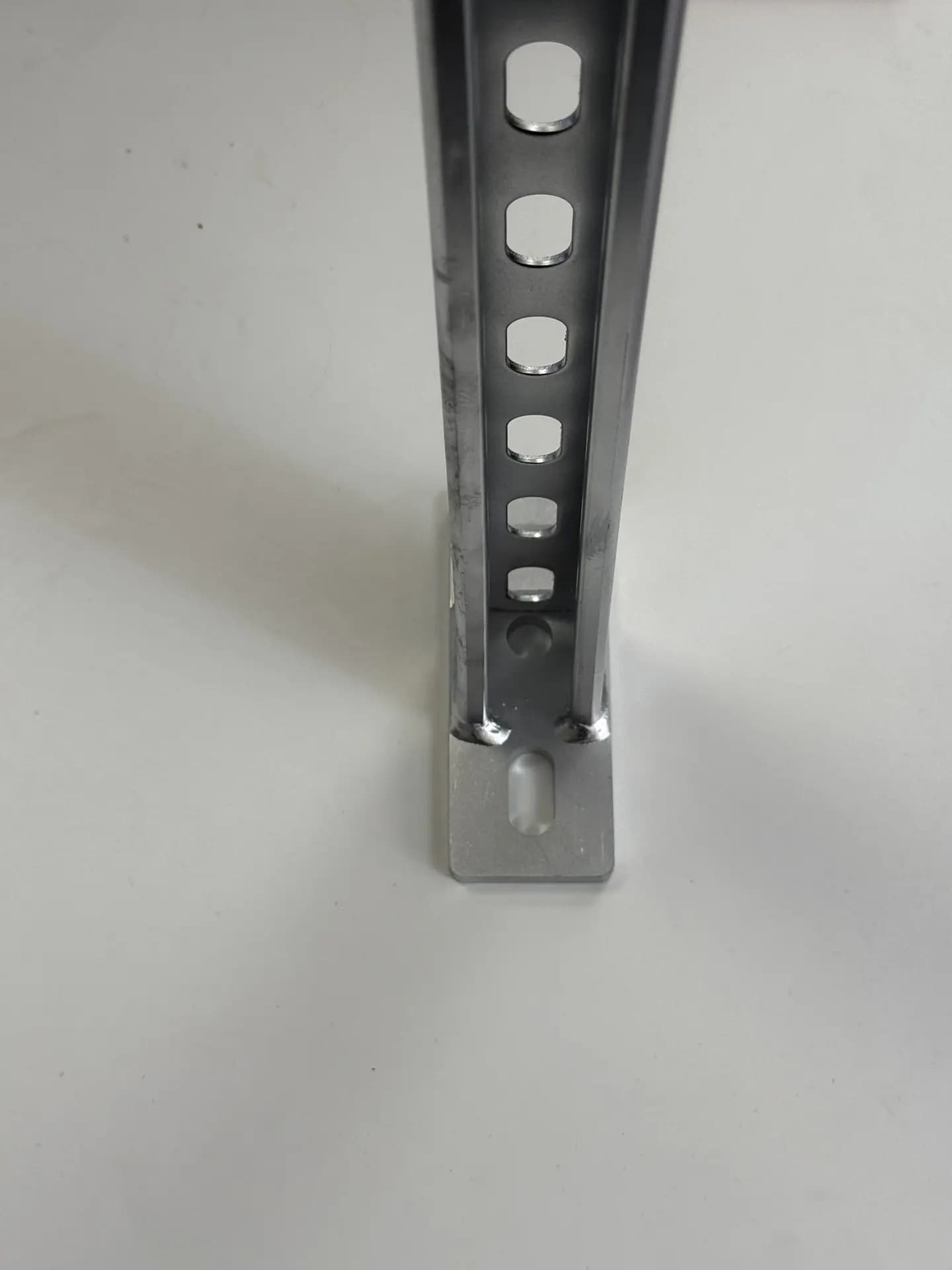 Кронштейн консольный MХ 400А (профиль MS 414125 S14 Z) оцинкованный для средних и высоких нагрузкок