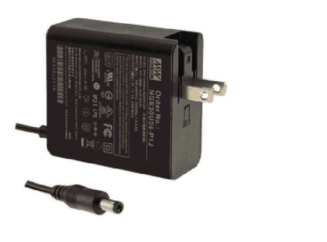 AC-DC адаптер настен., медицин., пром. 30Вт, вход 80...264B AC 47...63 Гц, 113...370B DC, выход 15B/2A, 62x30x65мм, -30...+70°С, сертиф.2xMOPP/ CCC /BSMI/ PSE, оснащен Американской откидной вилкой АС, выходной разъем 11, диам. 5.5х2.1мм