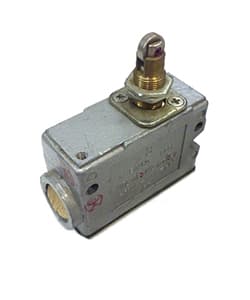 Микровыключатель МП 2305 У2 исполнение 03, IP54, толкатель с поперечным расположением ролика, комбинированный, винт