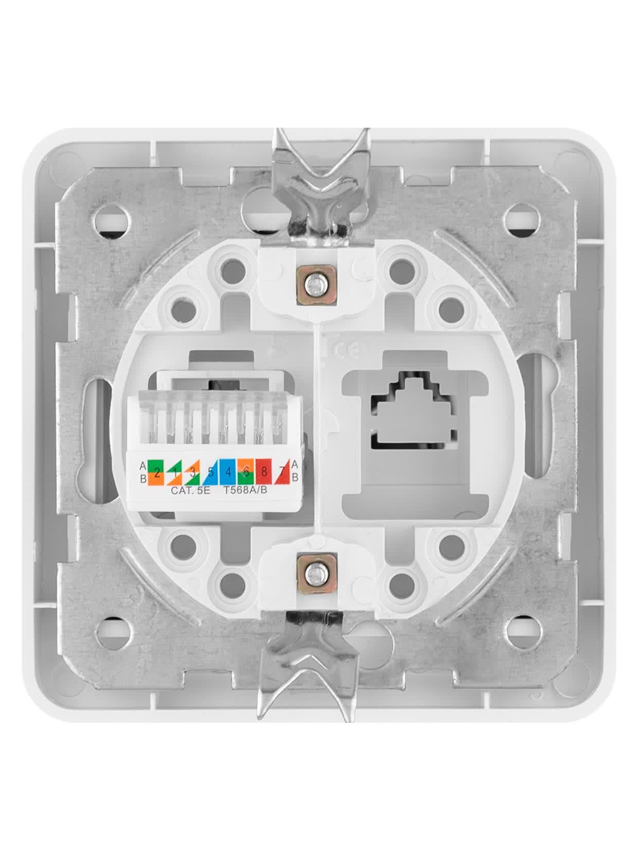 Розетка компьютерная RJ-45 белая  Валдай
