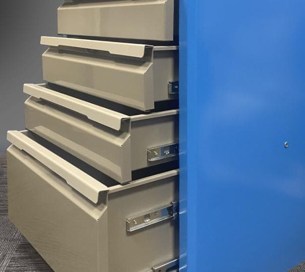 Тумба инструментальная TNC XL5.С