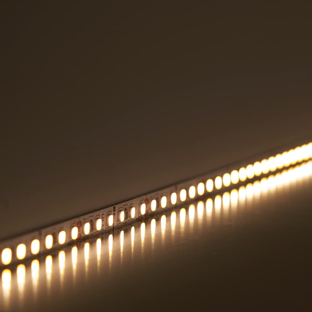 Лента светодиодная 16Вт/м 24В 3000К IP20 180LED/м LS502