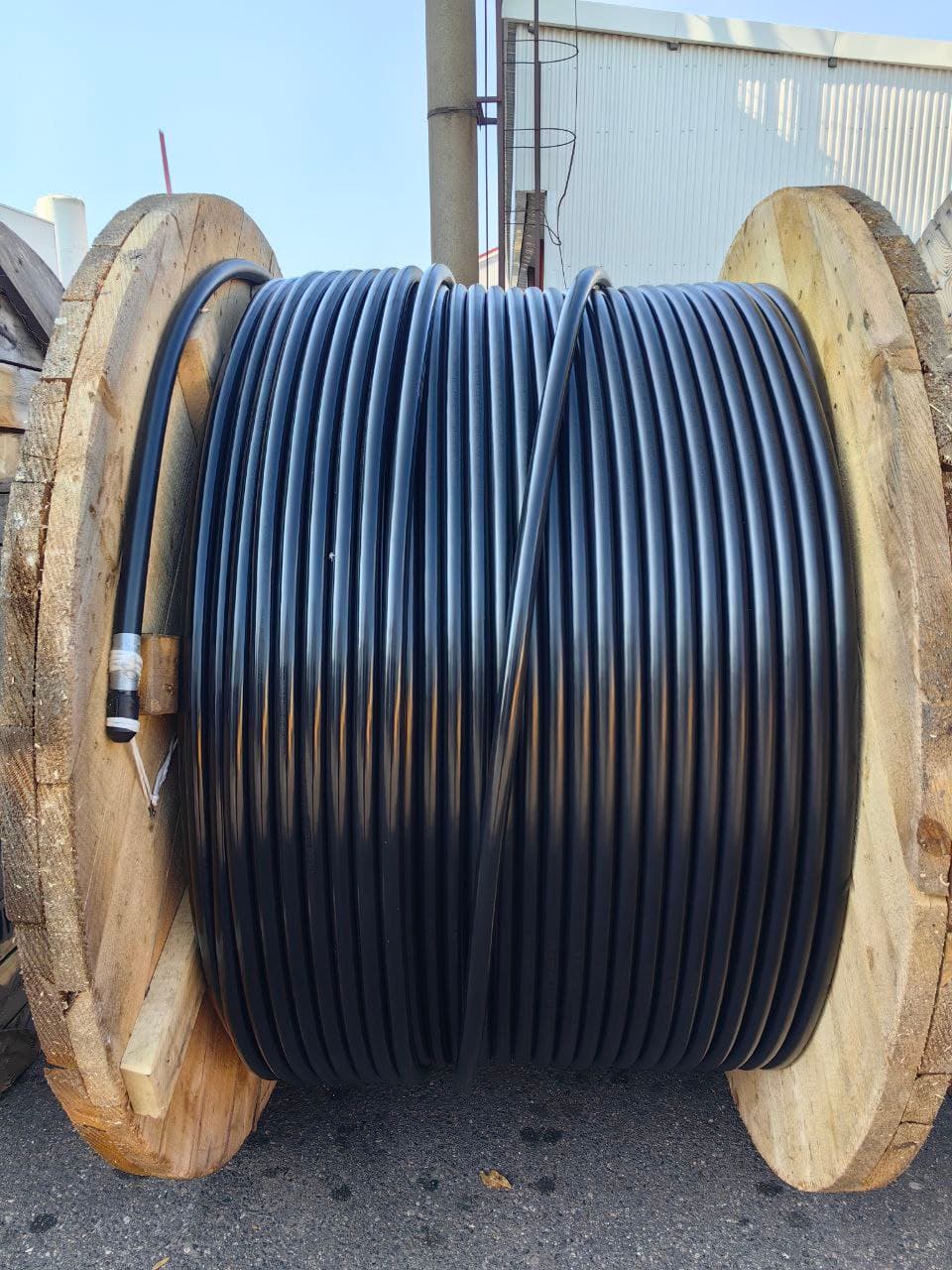 Кабель силовой АПвБШп 4х240 мс(N)-1