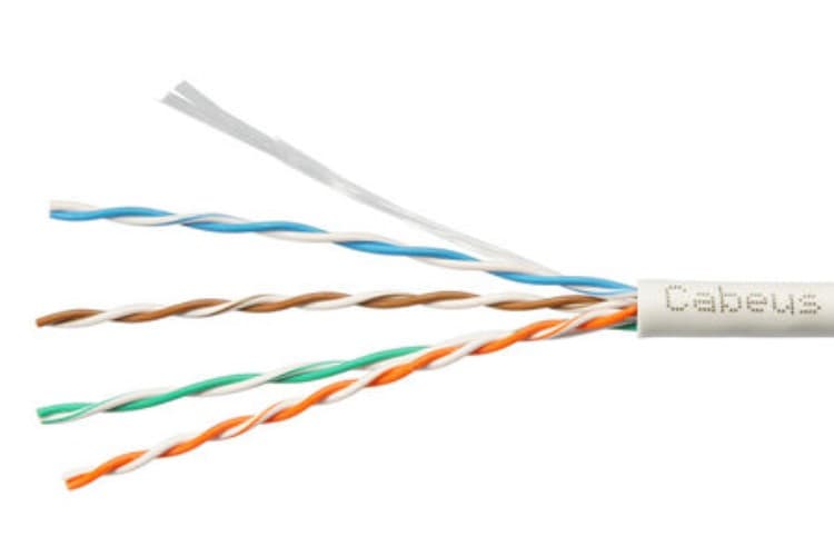 Витая пара UTP (U/UTP), категория 5e, 4 пары (24 AWG), одножильный, PVC нг(А)-LS, белый (50 м)