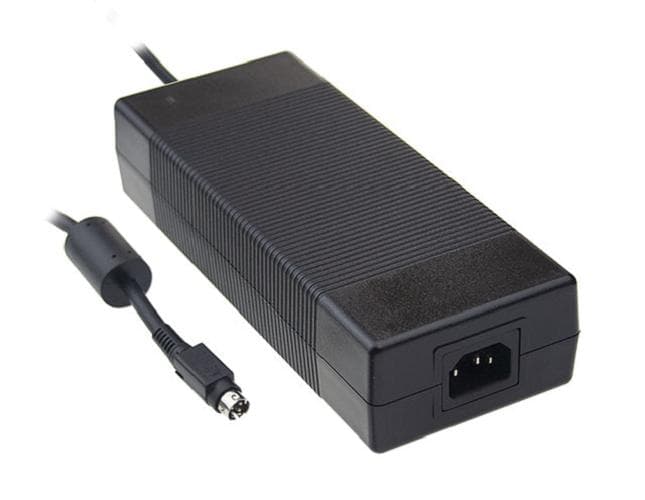 Адаптер настольный, AC-DC, 221Вт, вх. 85...264B AC 47...63 Гц, 127...370B DC, вых. 24B/9.2A, изол. 3000В AC, 175x72x35мм, -30...+70°С, сетевой разъём IEC320-C14 (совместим с кабелем EU1-MC13), вых. разъем DIN-4P