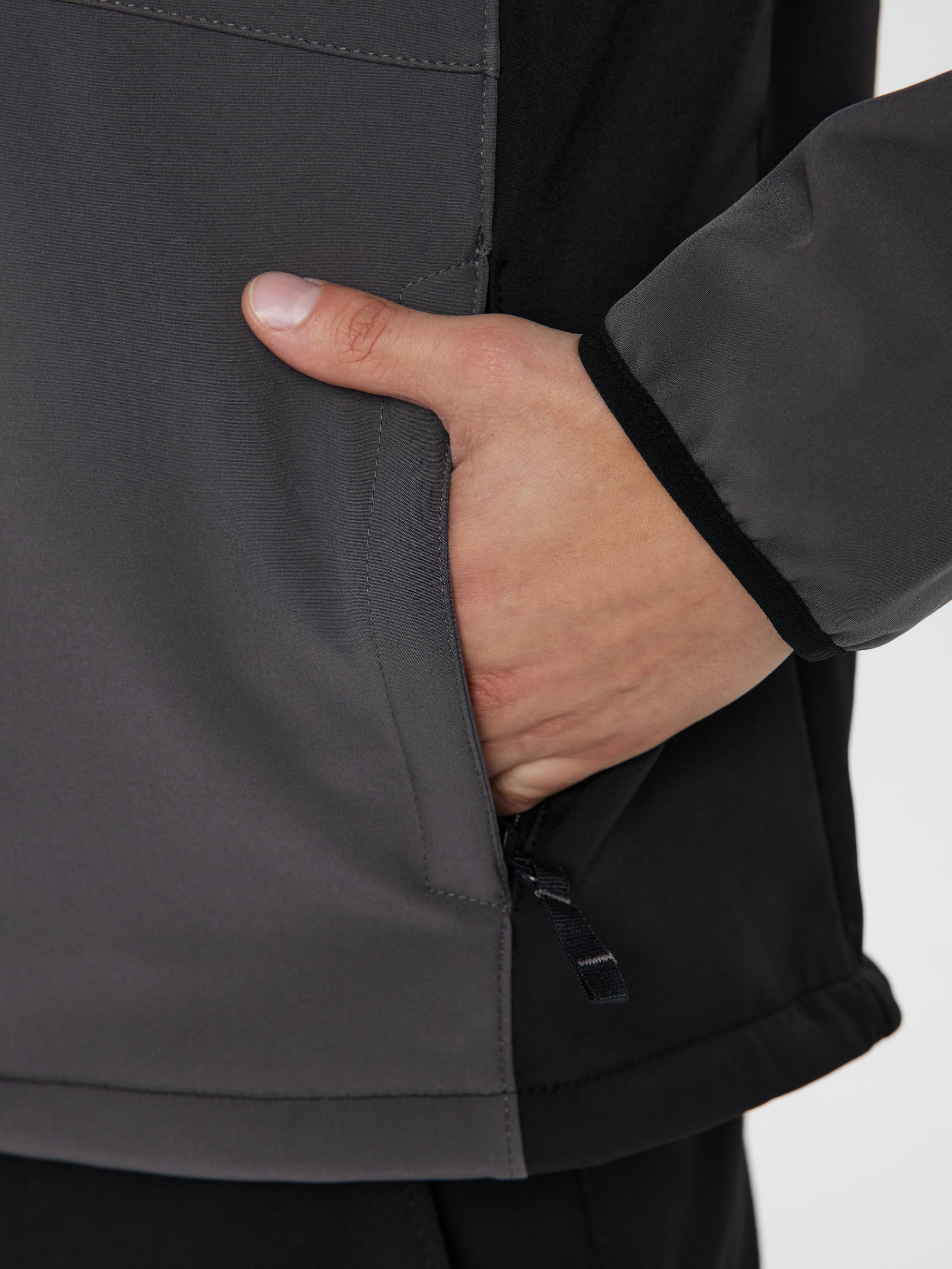 Куртка демисезонная LULEA2 из материала Softshell, серо-чёрная, размер M