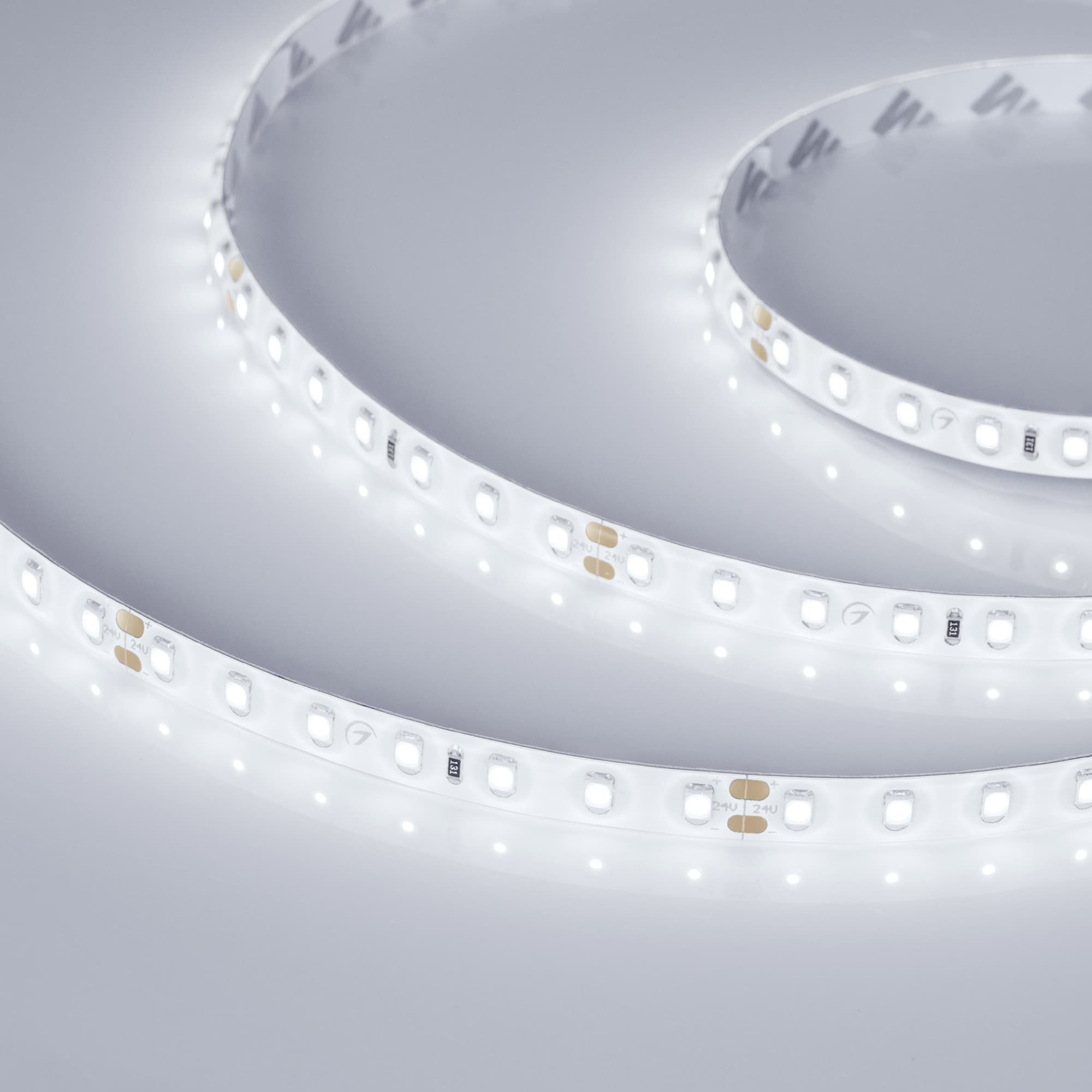 Лента светодиодная 10 Вт/м 24В IP65 6000K 98LED/м RT/RTW-A98-8mm SMD 2835 5 м