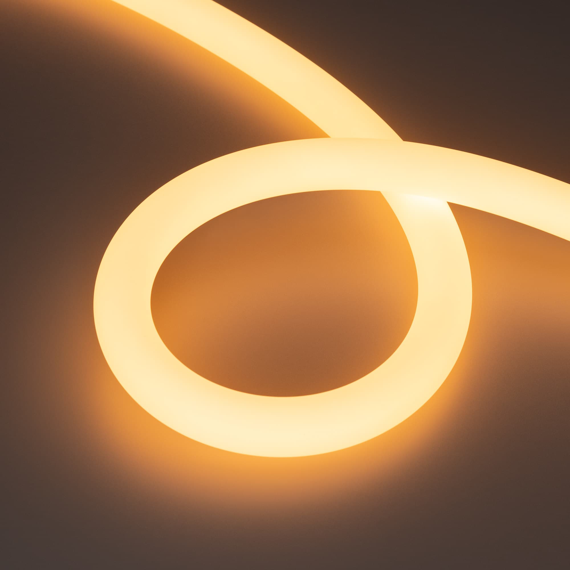 Лента герметичная MOONLIGHT-SIDE-A336-D25mm 24V Warm2300 360deg 14.4 W/m, IP65, 2835, 5m, wire x1, вывод кабеля боковой