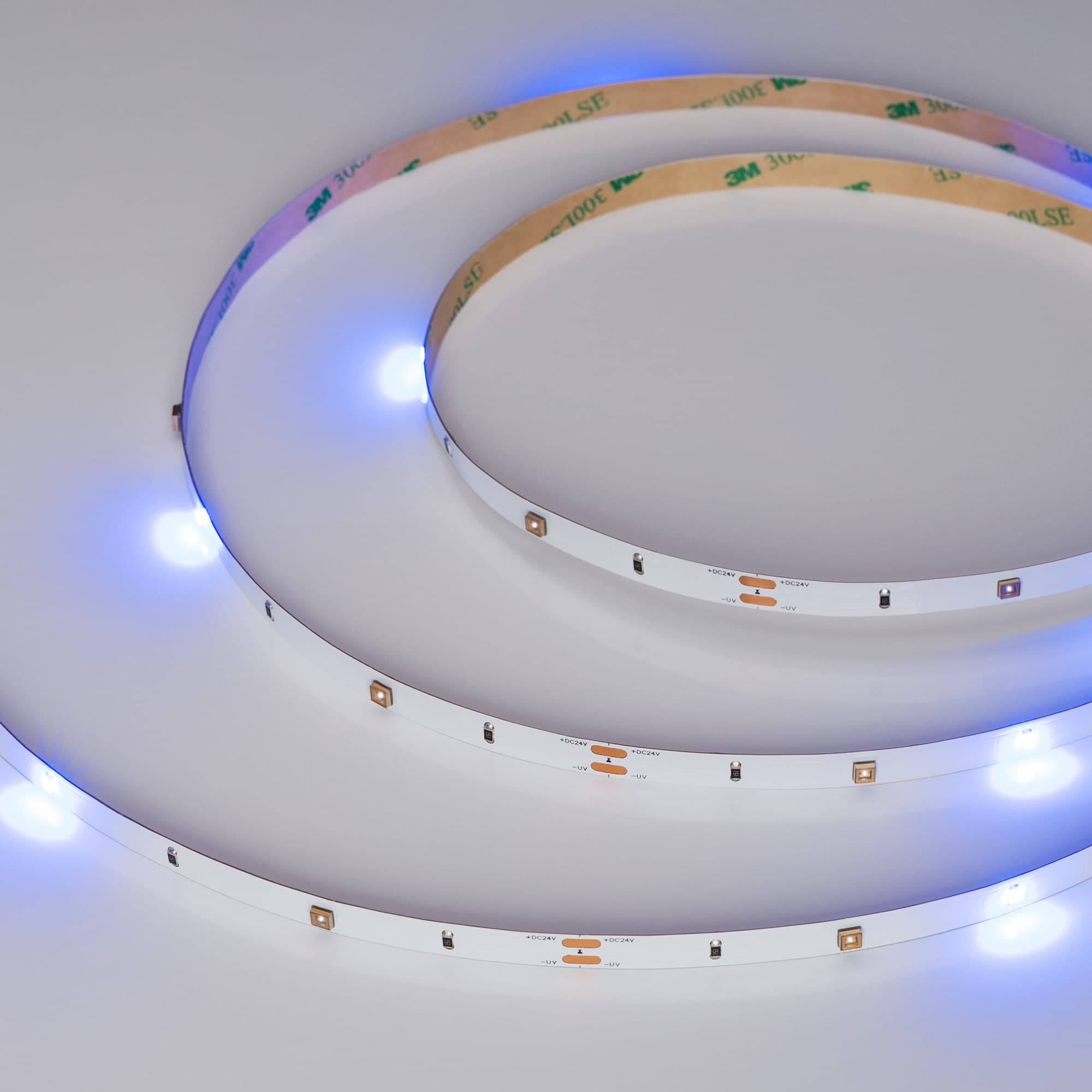 Лента светодиодная 2,9 Вт/м 24В IP20 Ультрафиолет 12LED/м RT-G12-8mm SMD 3737 5 м